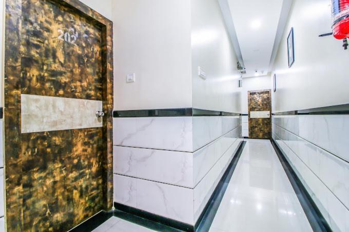 Hotel Embassy Grand Near Us Embassy Bkc Mumbai  Buitenkant foto