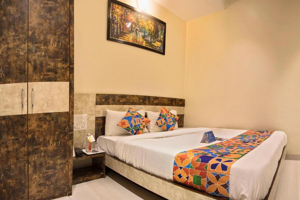 Hotel Embassy Grand Near Us Embassy Bkc Mumbai  Buitenkant foto